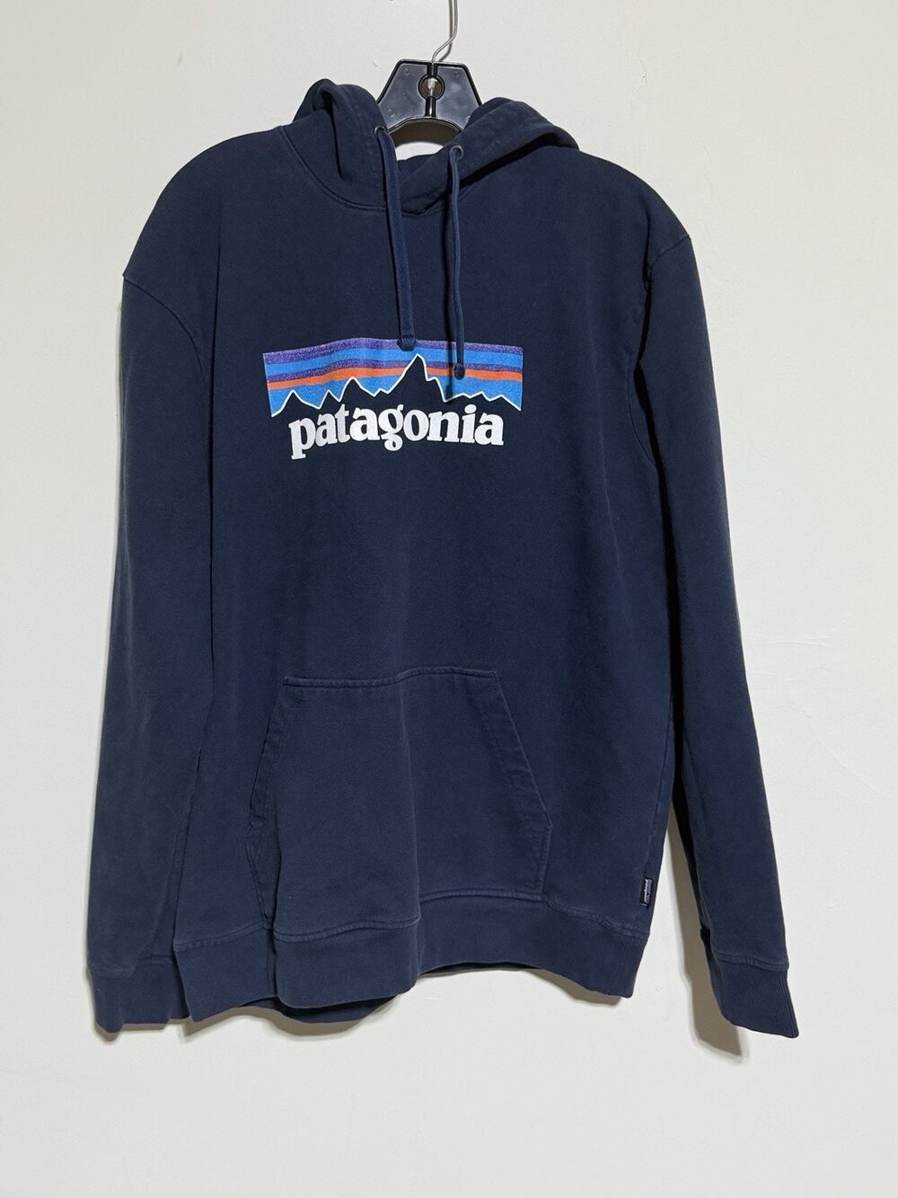 Patagonia P-6 Uprisal Large Navy logo-print Fitz Roy Mountains hoodie Recycled